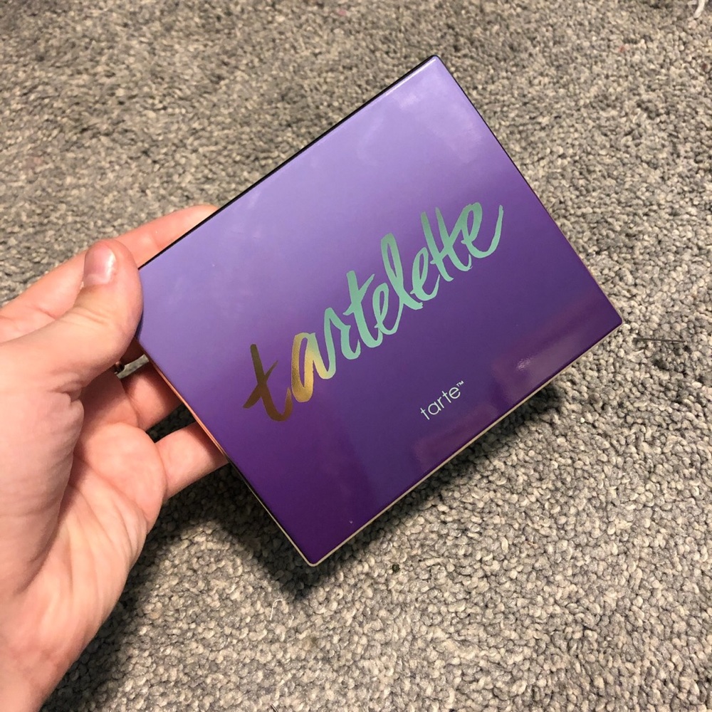 Tarte matte eyeshadow palette